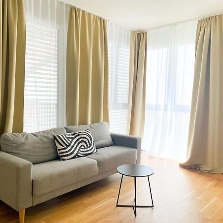 Whats-App Self-Check-In - 1Br Apartment, Near Airport,15 Min To Center เวียนนา ห้อง รูปภาพ