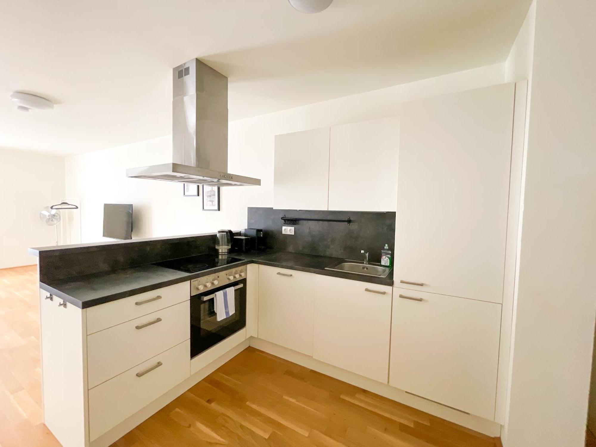 Whats-App Self-Check-In - 1Br Apartment, Near Airport,15 Min To Center เวียนนา ห้อง รูปภาพ