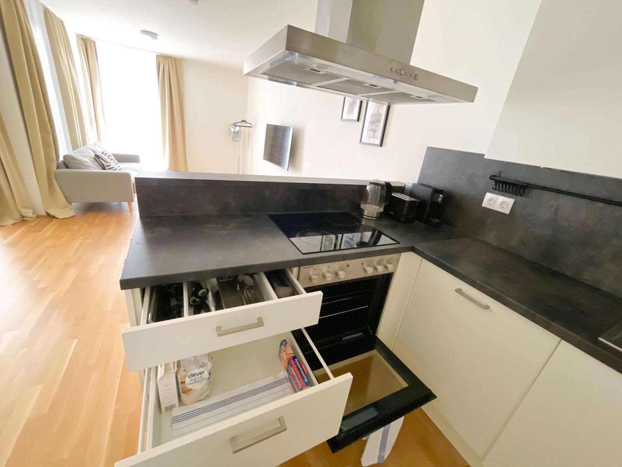 Whats-App Self-Check-In - 1Br Apartment, Near Airport,15 Min To Center เวียนนา ห้อง รูปภาพ