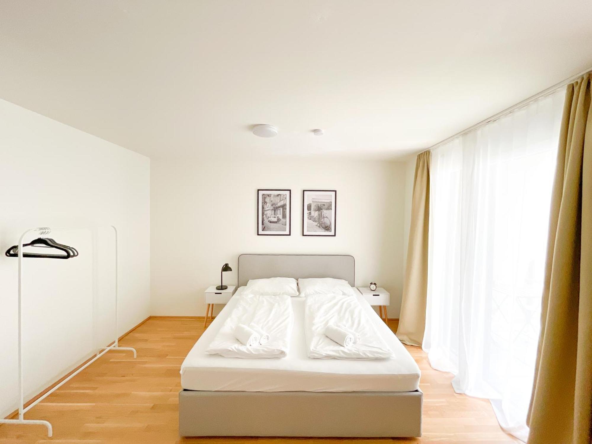 Whats-App Self-Check-In - 1Br Apartment, Near Airport,15 Min To Center เวียนนา ห้อง รูปภาพ